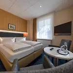 Hotel Dunenhotel Am Meer 3*